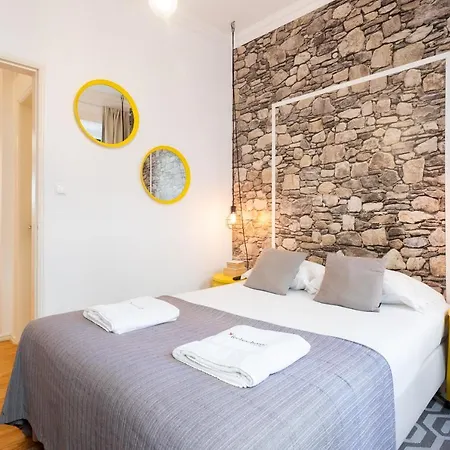 Flh Bica Charming Flat Apartmán